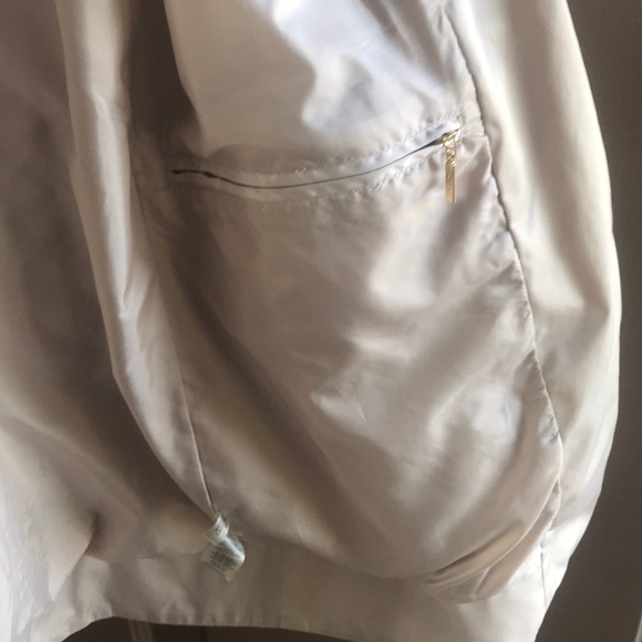 Calvin Klein Raincoat - Picture 5 of 8